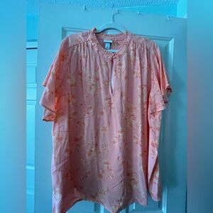 New without tags. Ava & Viv short sleeve flowy sleeve shirt. Pretty coral color
